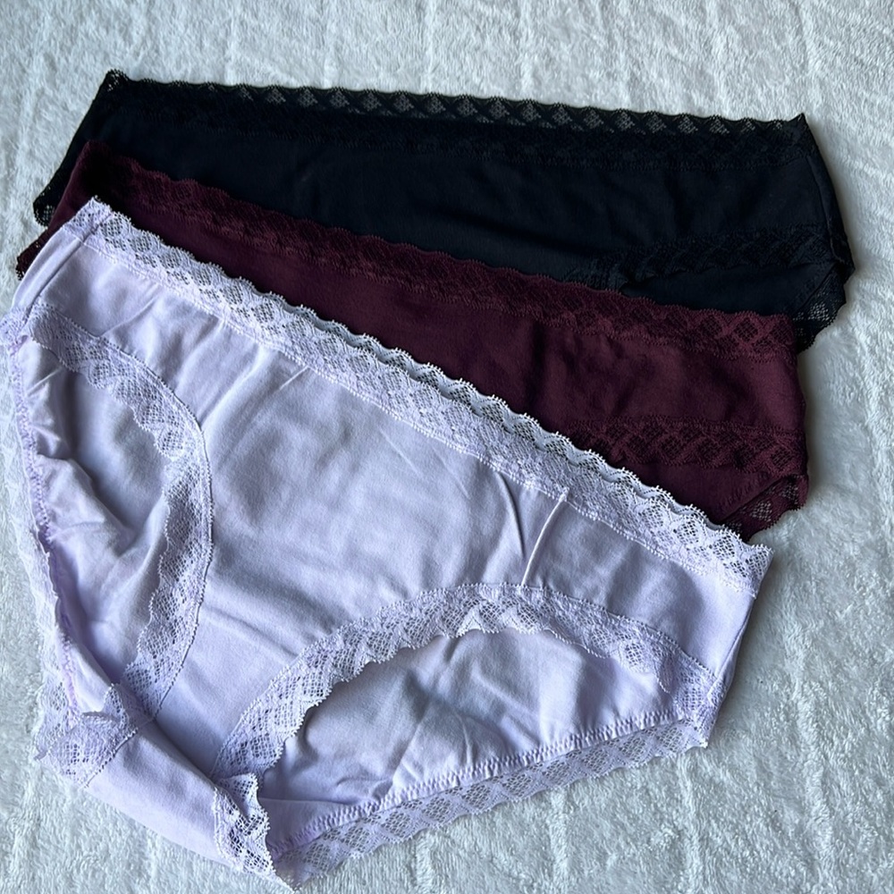 (5)NATORI Bliss Cotton Lace Briefs - Picture 6 of 10